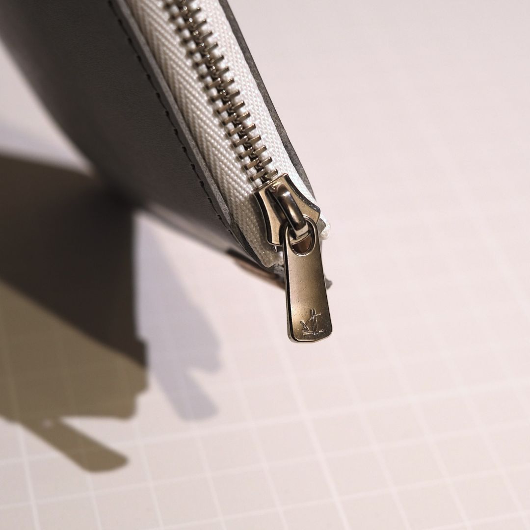 L wallet / gray