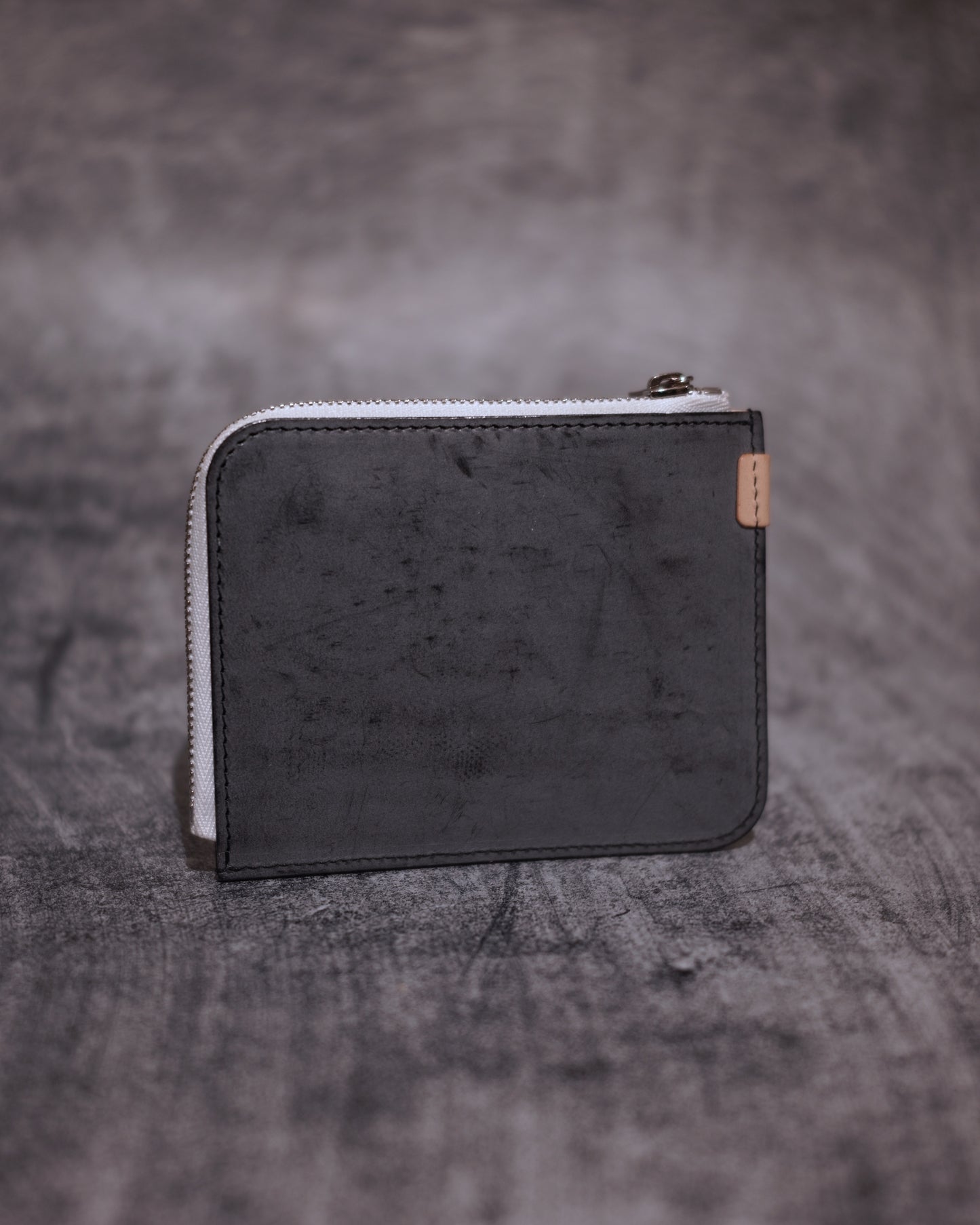 L wallet / black