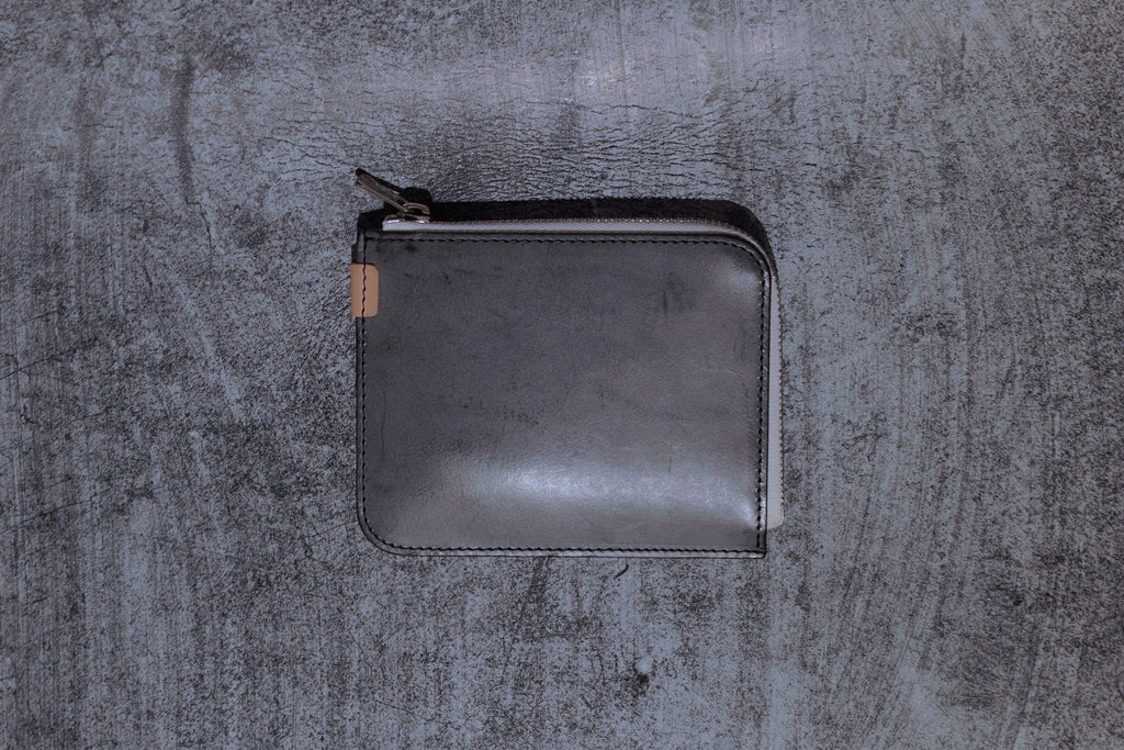 L wallet black