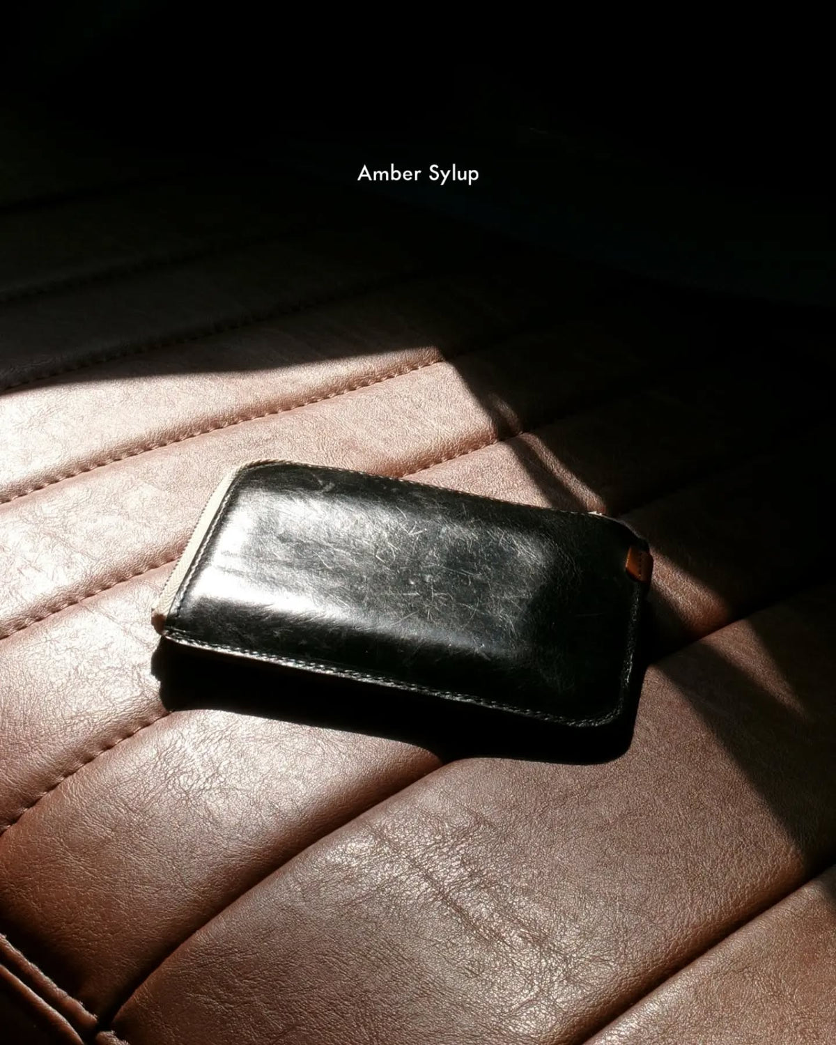 L wallet Black